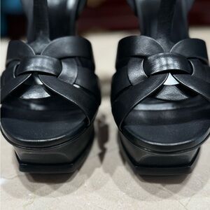 YSL Brand New TRIBUTE SANDAL black leather size 41